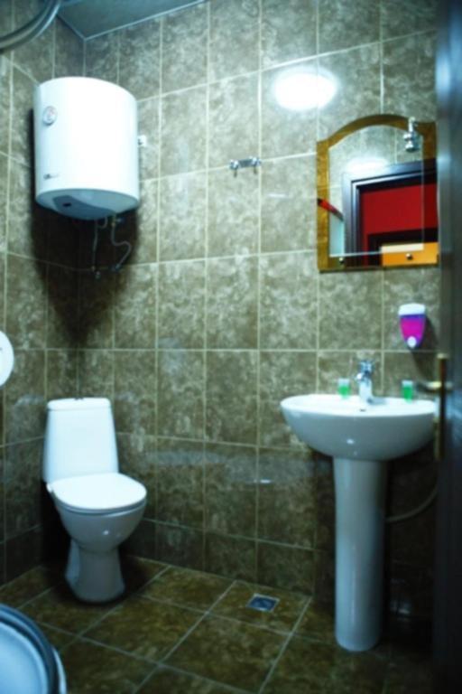 Hotel Albatros Батуми Экстерьер фото